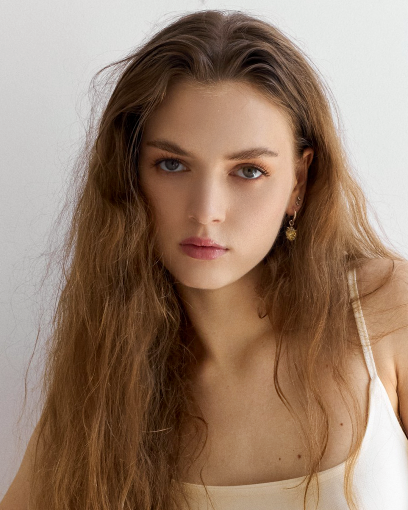 ALINA O